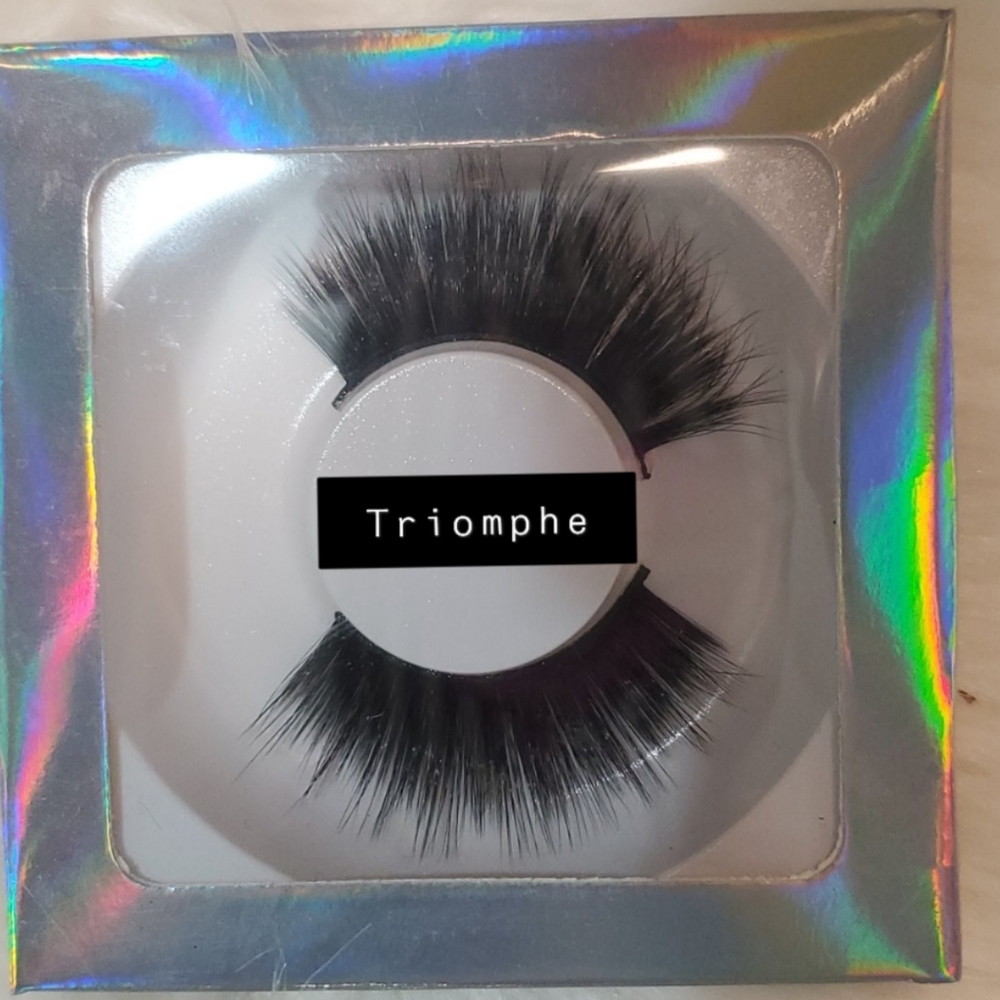 Eyelaches